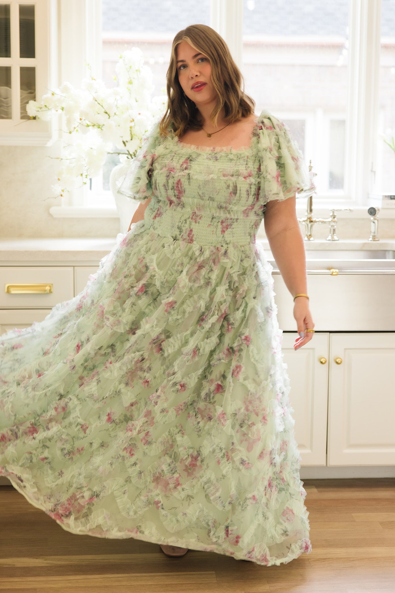Florentina Dress in Pistachio Aquarelle Fleur - Image 14